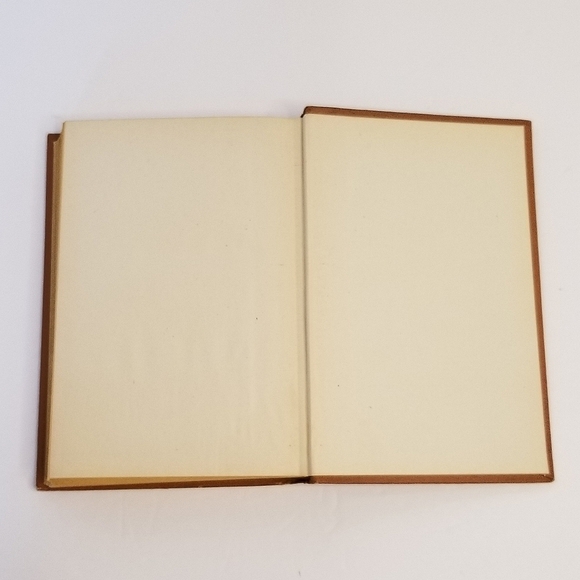 Owls Don't Blink by A.A. Fair- Triangle Books Edition 1947 - Picture 6 of 7